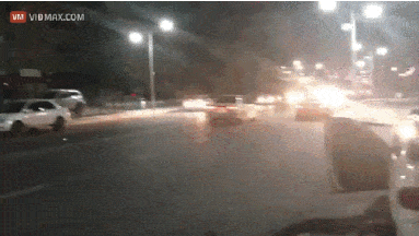 150184894260225.gif