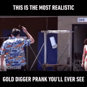 148976502596622.gif