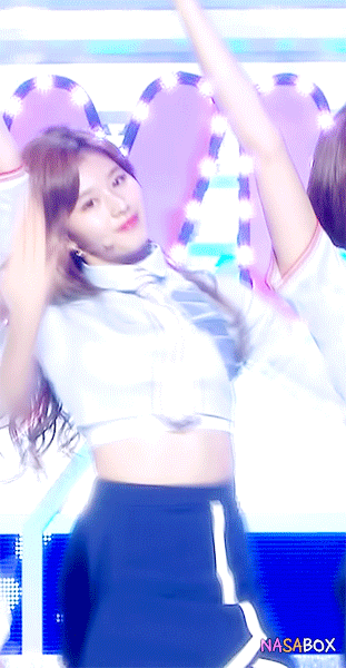 149613475760490.gif