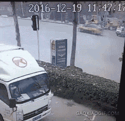 149627871111000.gif