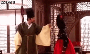 149861615035357.gif