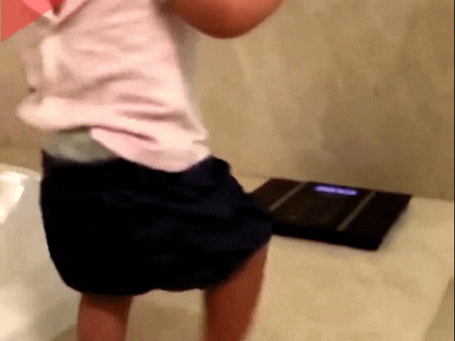 149878534614917.gif