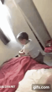 150427902683810.gif