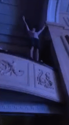 150677416989280.gif