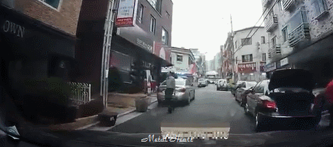 150796676173333.gif