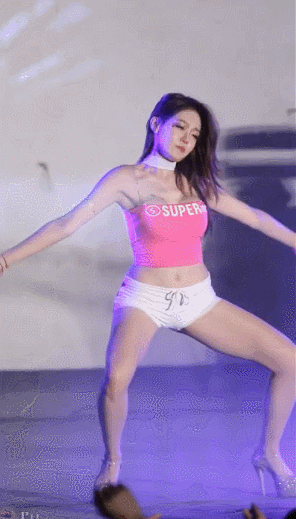 150798685891045.gif