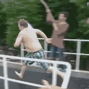 151500060577745.gif