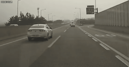 152005676943014.gif