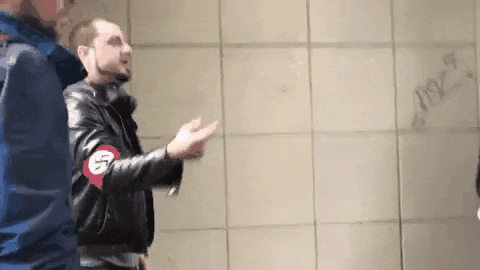 152005758015337.gif
