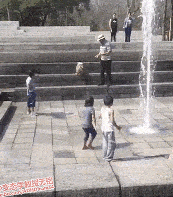 152232510993920.gif