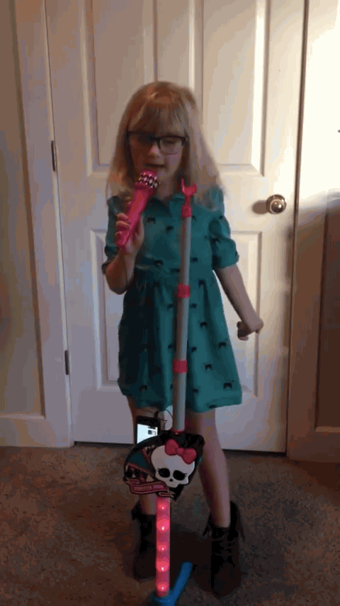 152604077273834.gif