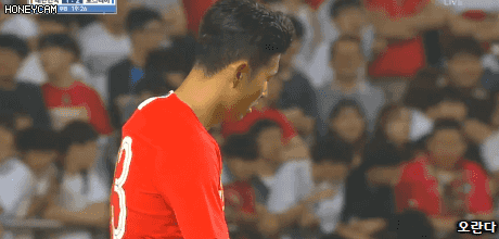 152791138776830.gif