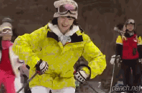 152792333012118.gif