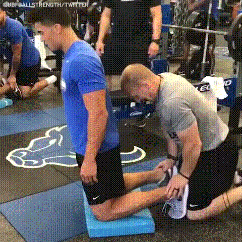 153019355054283.gif