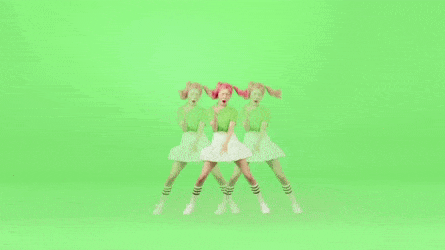 153165461772003.gif