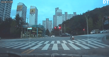 153217715371528.gif