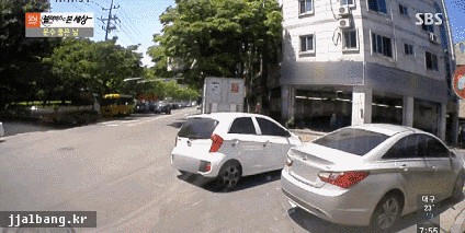 153856714282175.gif