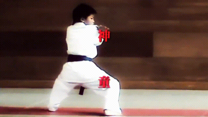 154159270024643.gif