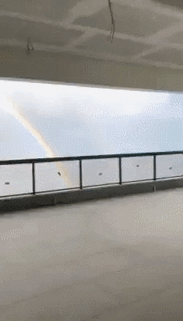 154480214676131.gif