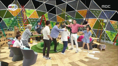 154544987939970.gif