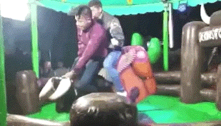 155028925934614.gif