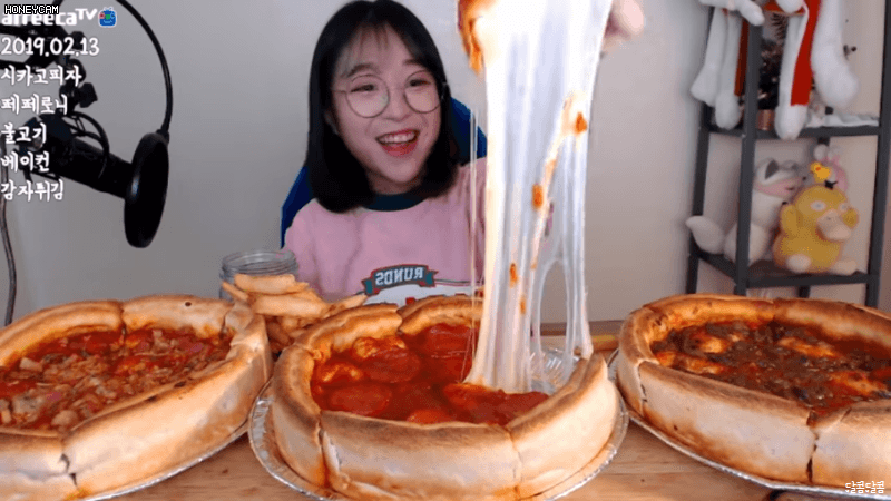 155032446842425.gif