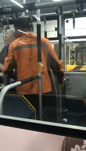 155368588133720.gif