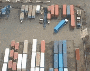 155844150175079.gif
