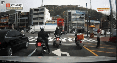 155902492786299.gif