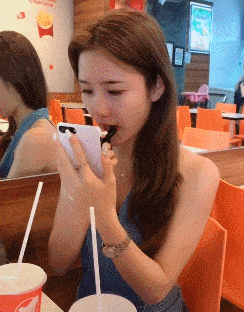 155948818463660.gif