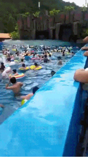 156525637721391.gif