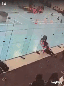 156526069532061.gif