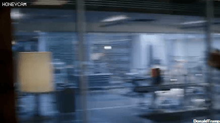 156567780985610.gif