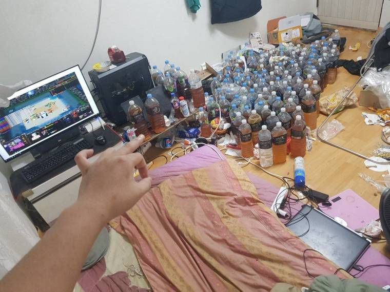클릭하시면 원본 이미지를 보실 수 있습니다 156567832875442.jpg