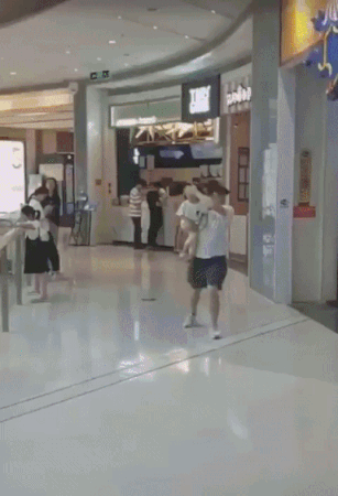 156685768315425.gif