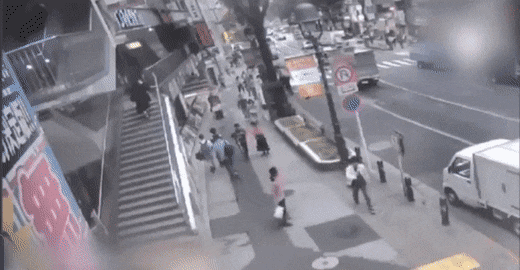 156925574781538.gif