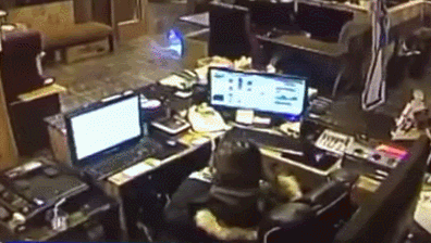 157051359528184.gif