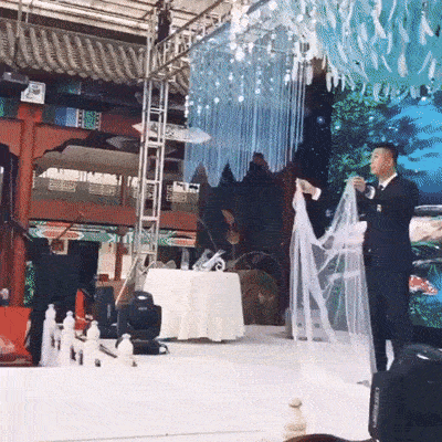 157122581990705.gif