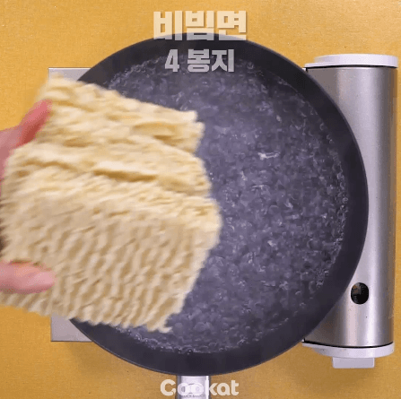 157132692552737.gif