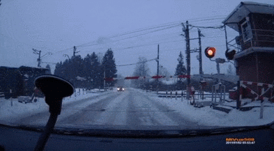 157165719683513.gif