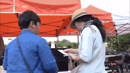 157188702692555.gif