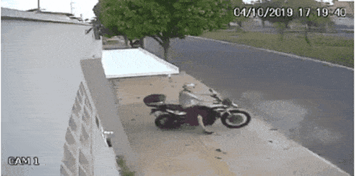 157244280660235.gif