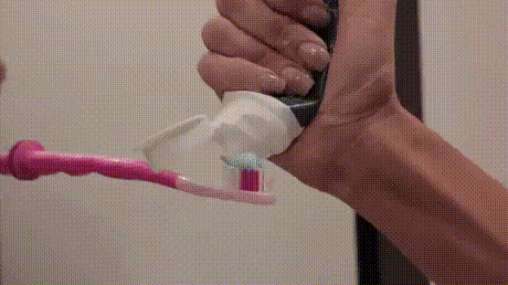 157258123768034.gif