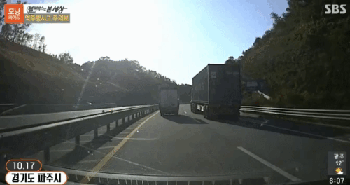 157296052763183.gif