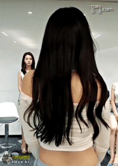 157395421853266.gif