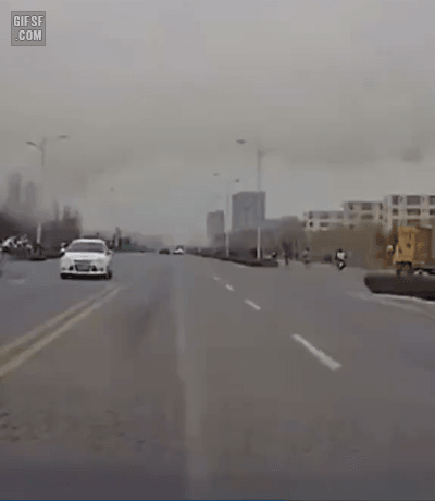 157402004414986.gif