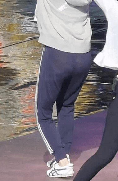 157432982540037.gif