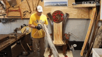 157435044650169.gif