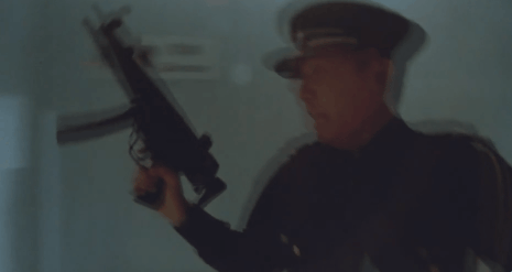 157494072548979.gif