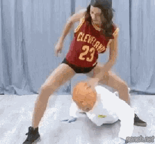 157581267695942.gif